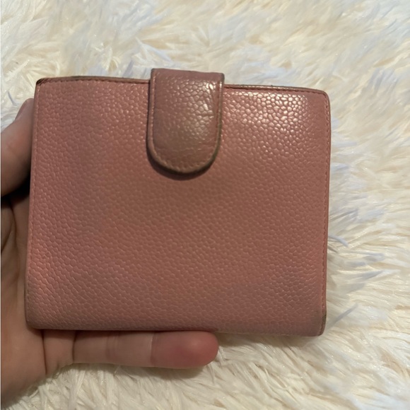 Chanel Caviar Mini Wallet in pink. Sticker intact & authenticity card included! - Picture 4 of 7